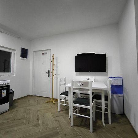 Hidden Villa Apartments Kotor Zewnętrze zdjęcie