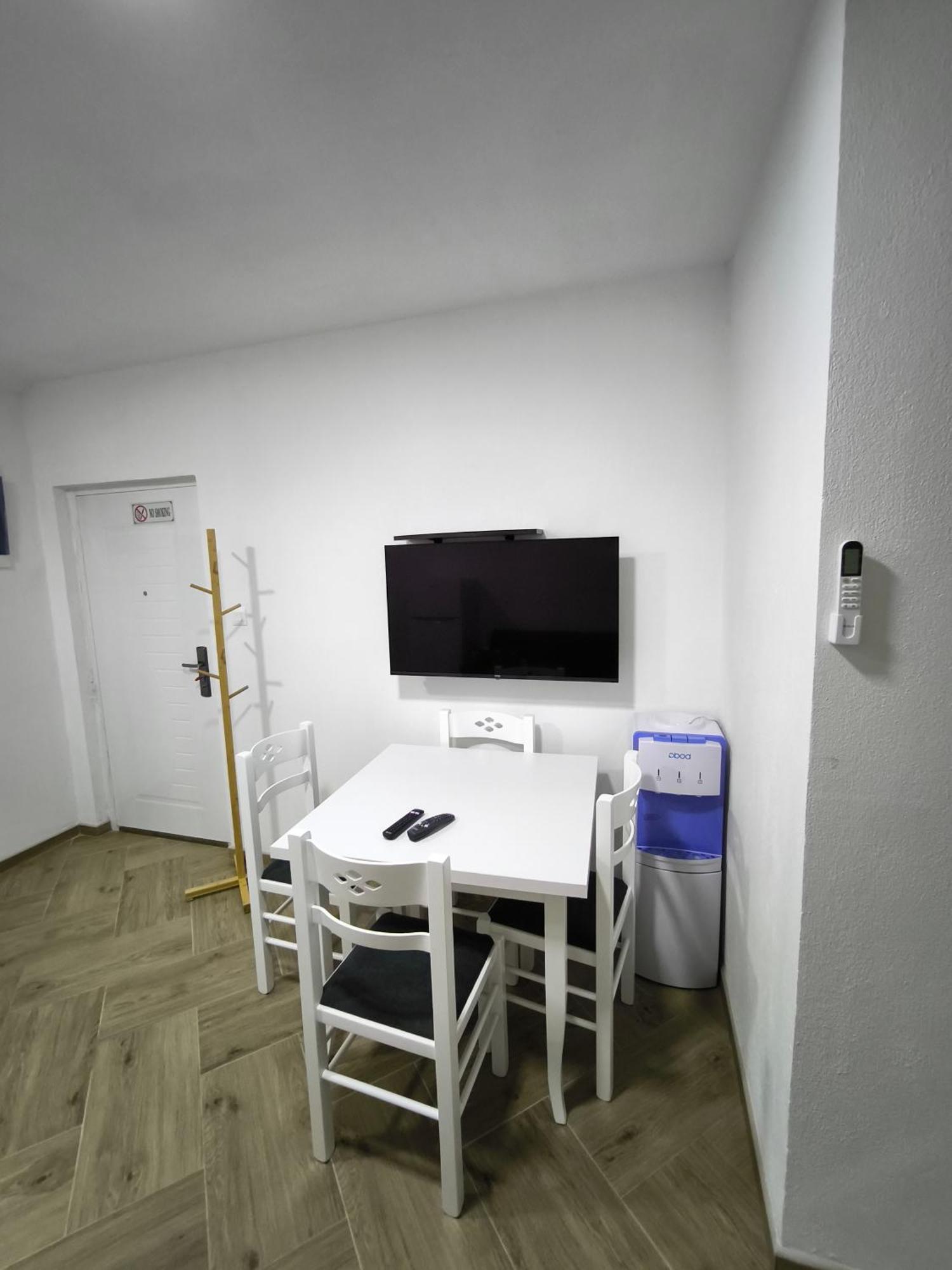 Hidden Villa Apartments Kotor Zewnętrze zdjęcie