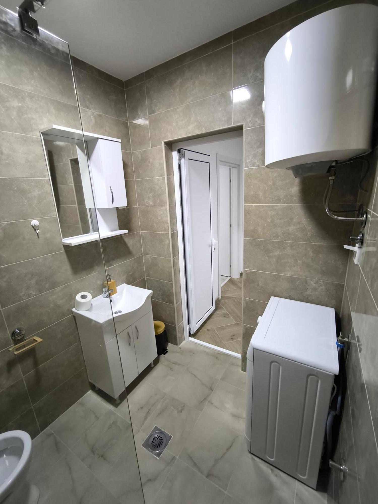 Hidden Villa Apartments Kotor Zewnętrze zdjęcie