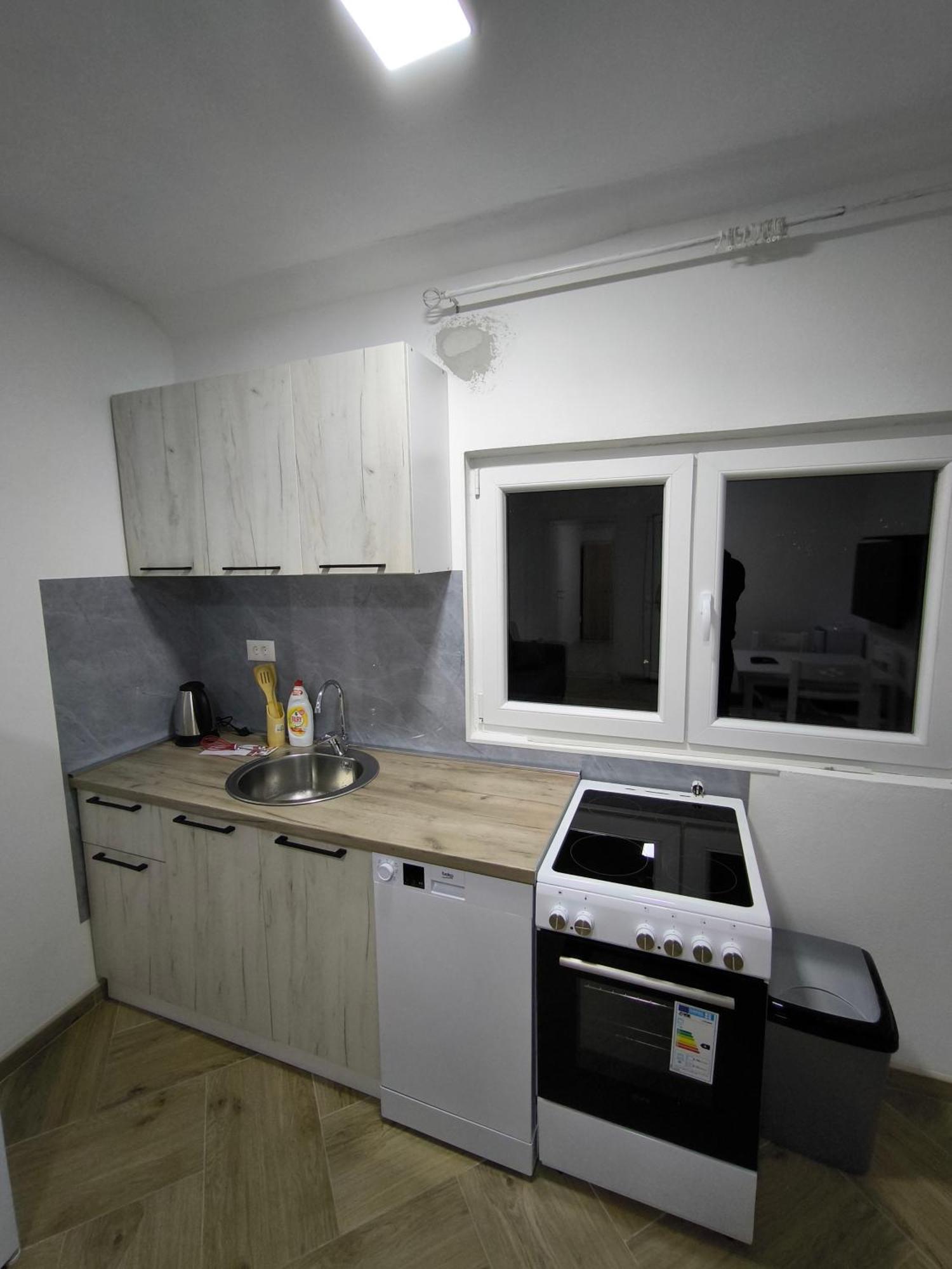 Hidden Villa Apartments Kotor Zewnętrze zdjęcie